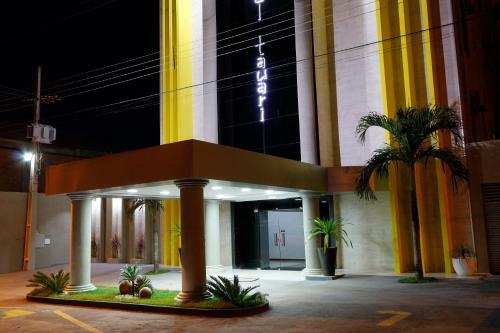 Hotel Tauari