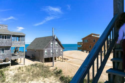 Outer Banks Motel-cape And Tower Cottages