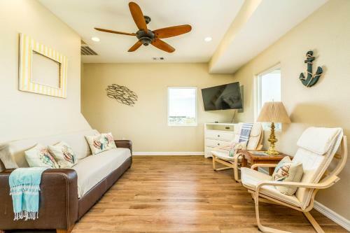 Crystal Beach Delight