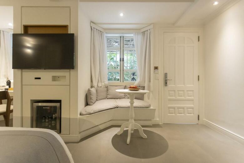 Hostal Felissimo Exclusive Hotel