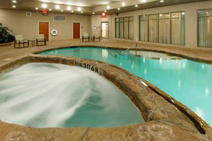 Hotel Holiday Inn Express & Suites - Dodge City