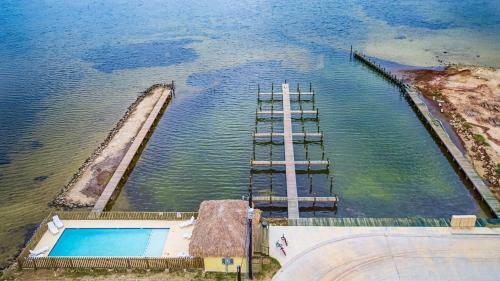 121 Laguna Village Dr Home