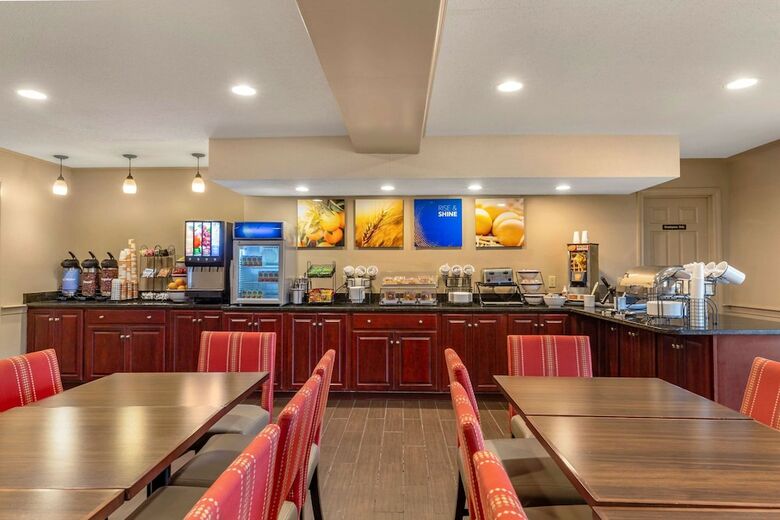 Hotel Comfort Inn Foxboro - Mansfield