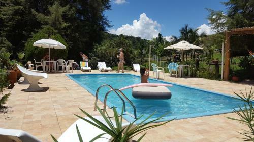 Hostal Pousada Vale Monte Azul