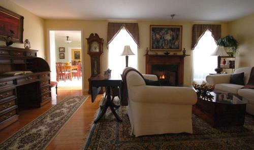 Bed & Breakfast Inn Of Treasured Memories