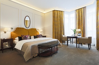 Hotel Excelsior Ernst
