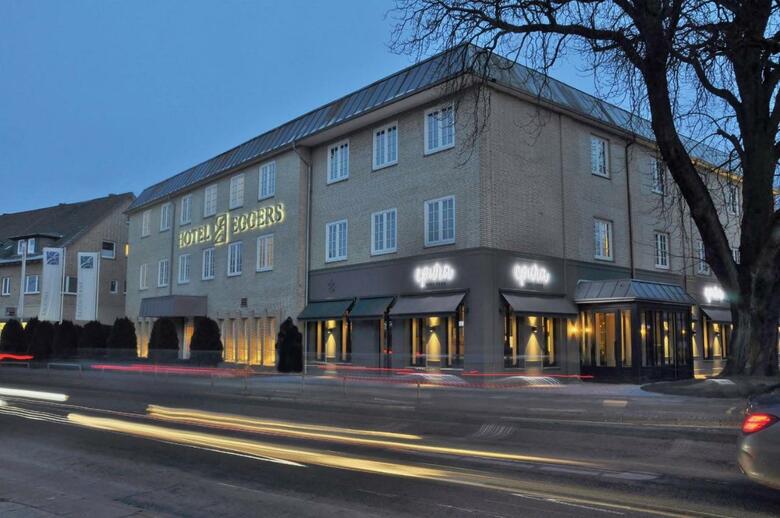 Top City Line Hotel Eggers(.)