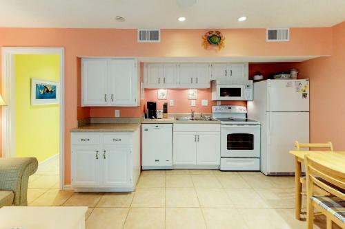3566 Seascape Villa