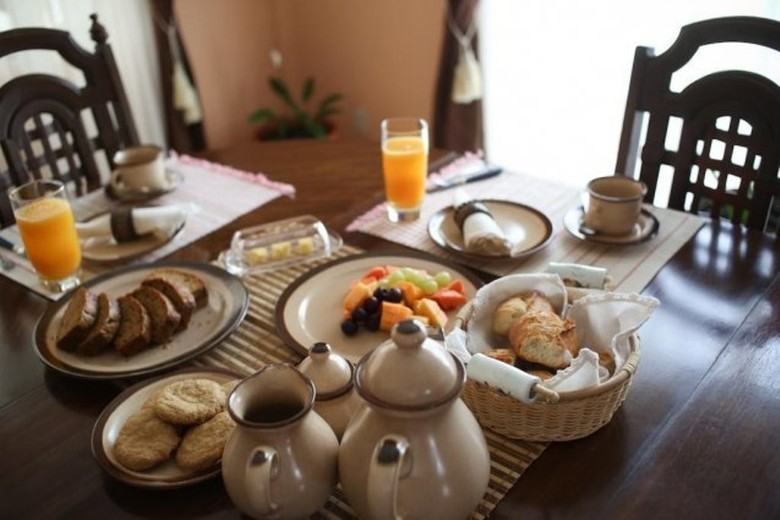La Colina Bed And Breakfast