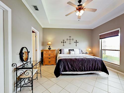44 Golf House Rd Townhouse Townhouse
