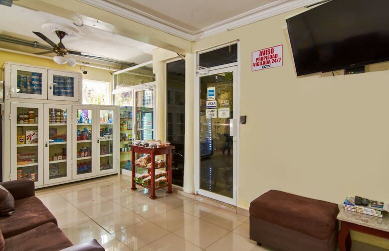 Tropical Island Aparthotel