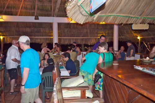 Lodge Green Parrot Beach Houses And Resort