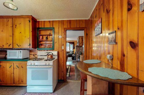 Bear Cabins