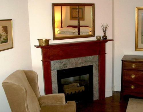 Bed & Breakfast Charleston House