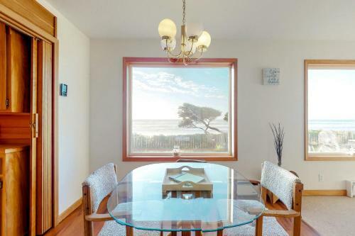 Tillicum Beach Overlook