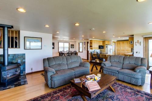 Sea Rock Retreat