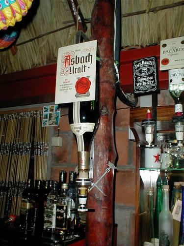 Hostal Charly�s Guest House