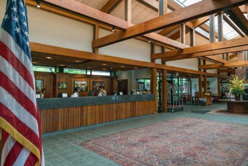 Williamsburg Woodlands Hotel - A Colonial Williamsburg Hotel