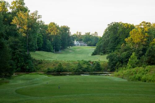 Williamsburg Woodlands Hotel - A Colonial Williamsburg Hotel