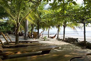 Las Avellanas Villas