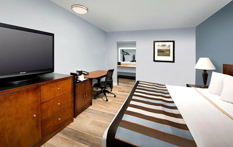 Ivy City Hotel