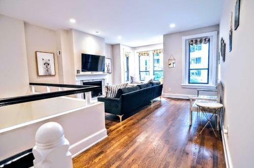 Apartamento Massive Foggy Bottom Townhouse #1084