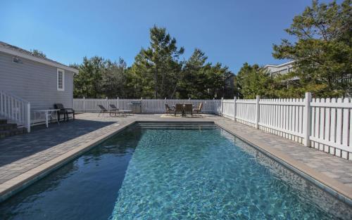 Seagrove Cottage