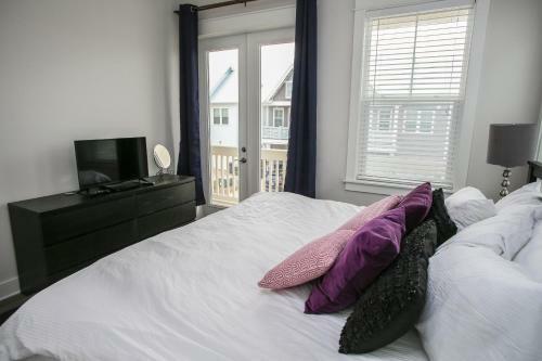 Prominence On 30a Pet Friendly Beach Homes