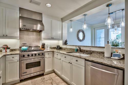 Apartamento Watersound Crossings C-112 - 100 S Bridge Lane Condo