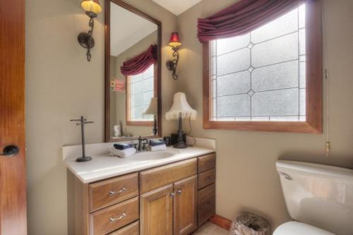 Smoky Mountain Holiday 4 Bedroom Cabin