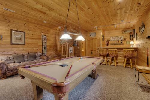 A Fishing Hole #156 - One Bedroom Cabin