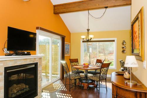 The Frisco Cottage