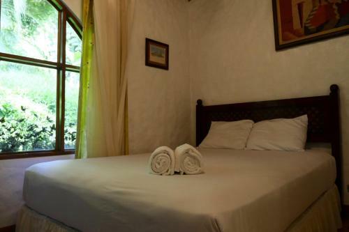 Hotel Rio Perlas