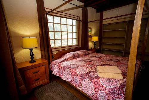 Hostal Casa De Piedra Escaz�