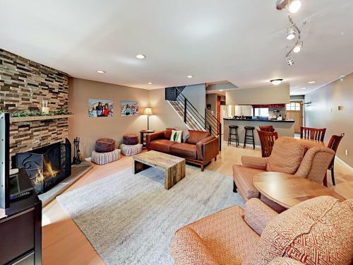 Apartamento 4192 Spruce Way Condo Unit 211