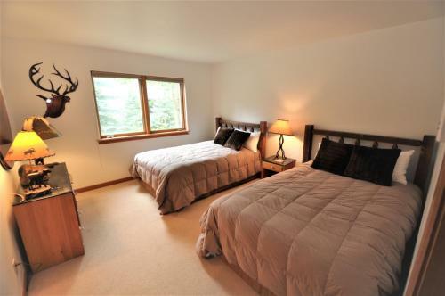 Spacious And Beautiful Home In East Vail
