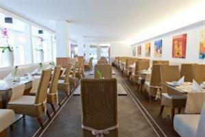 Carat Hotel & Apartments