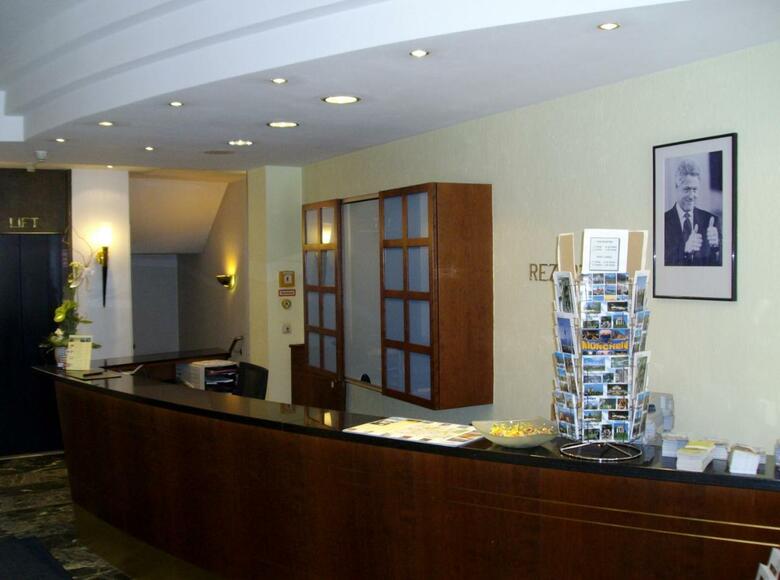 Hotel Prasident