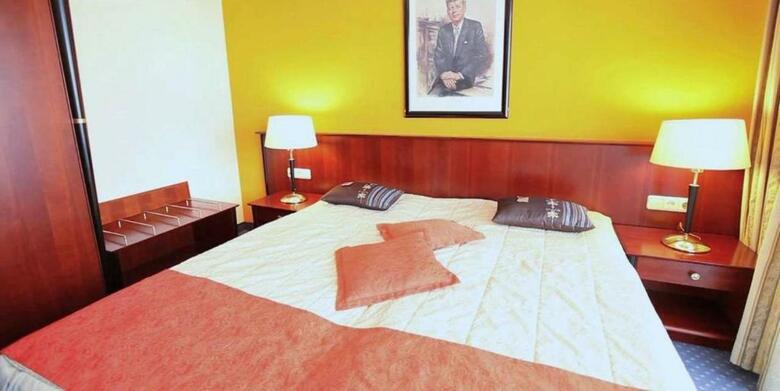 Hotel Prasident