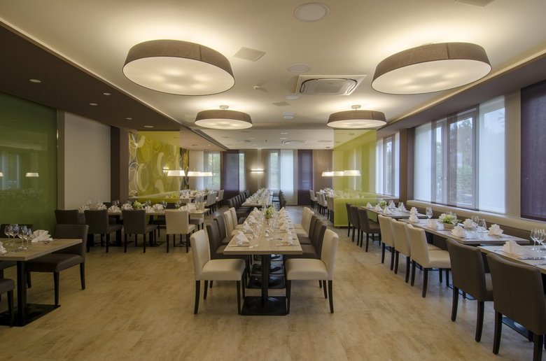 Hotel Holiday Inn Munich-unterhaching