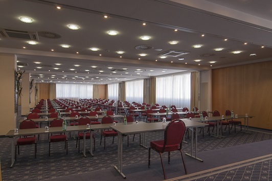 Hotel Holiday Inn Munich-unterhaching