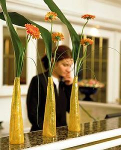 Hotel NH Carlton