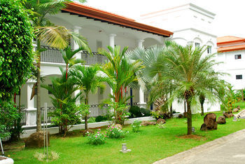 Shana Hotel & Residence
