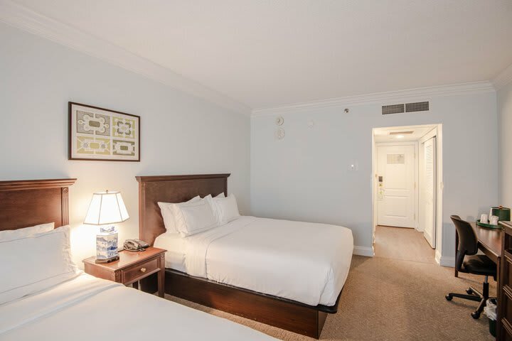 Hotel Founders Inn And Spa