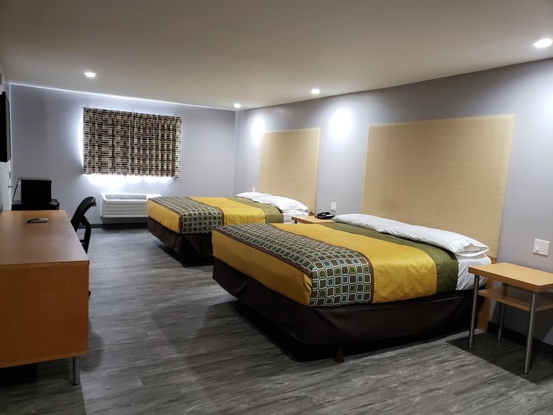 Motel Regal Inn