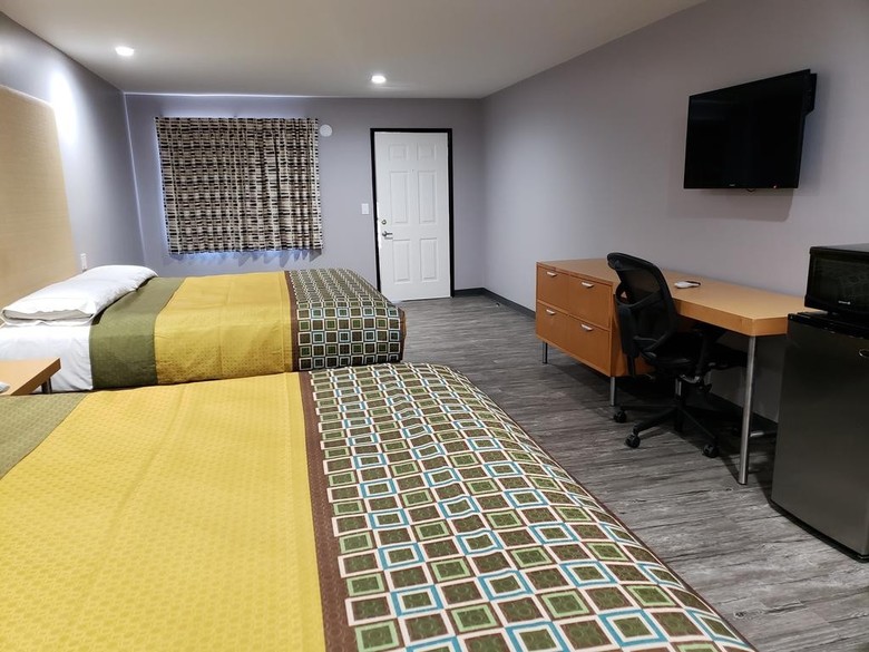 Motel Regal Inn