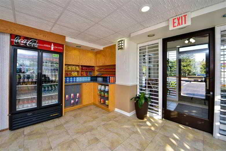 Hotel Best Western Plus Holiday Sands Inn & Suites