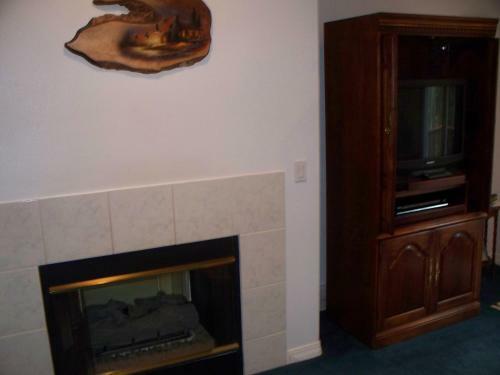 River Cove Elegant Waterfront Bed & Breakfast