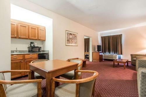 Hotel Comfort Suites New Iberia