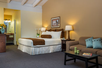 Hotel Tamarack Lodge
